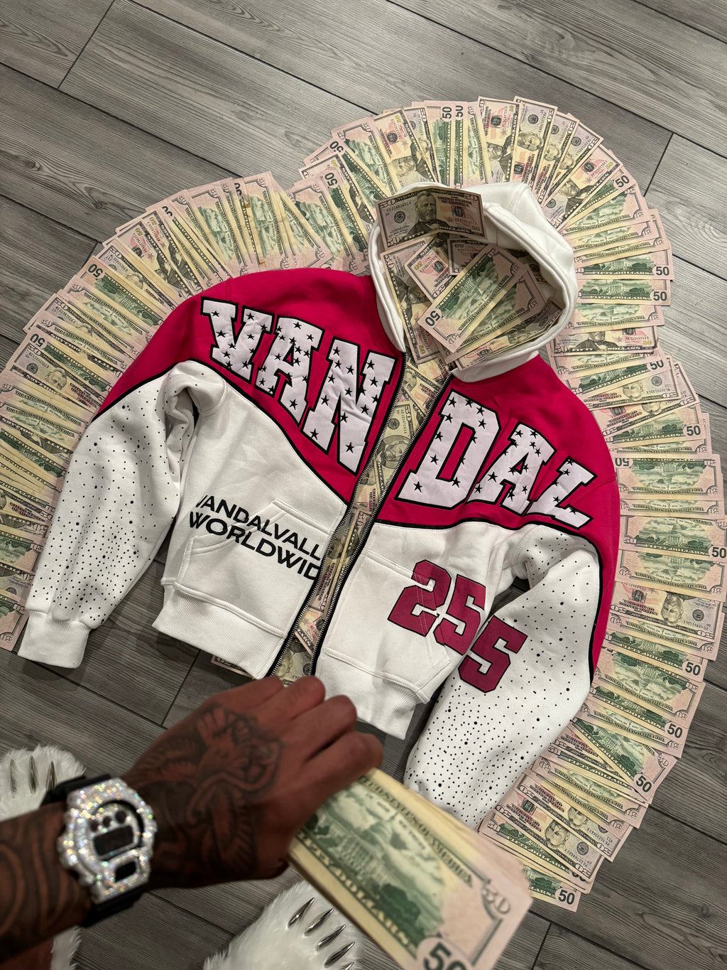 Vandal Valley Zip Up - Pink